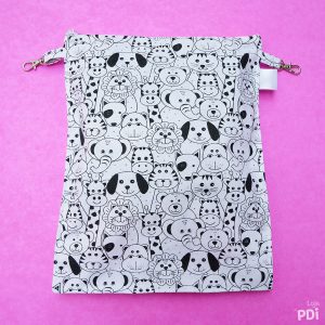 Porta Feno Animais Branco e Preto para Roedores