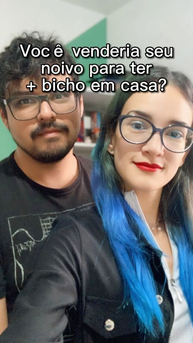 É meme tá gente 🤣😂 não sei como eu cuidaria de tudo isso de bicho sem esse homem na minha vida 💙